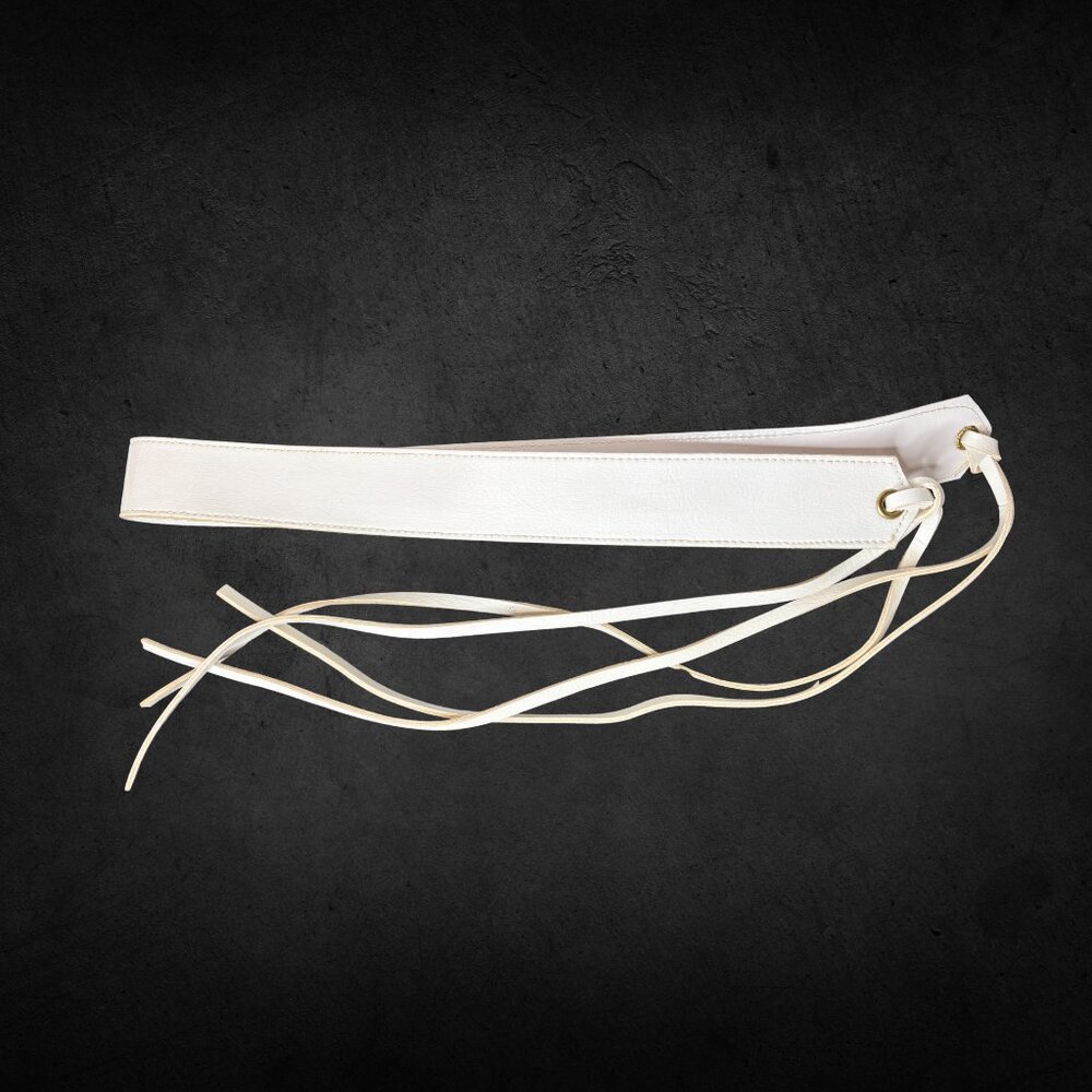 Vintage 1970s White Faux Leather Tie Belt, Size 16